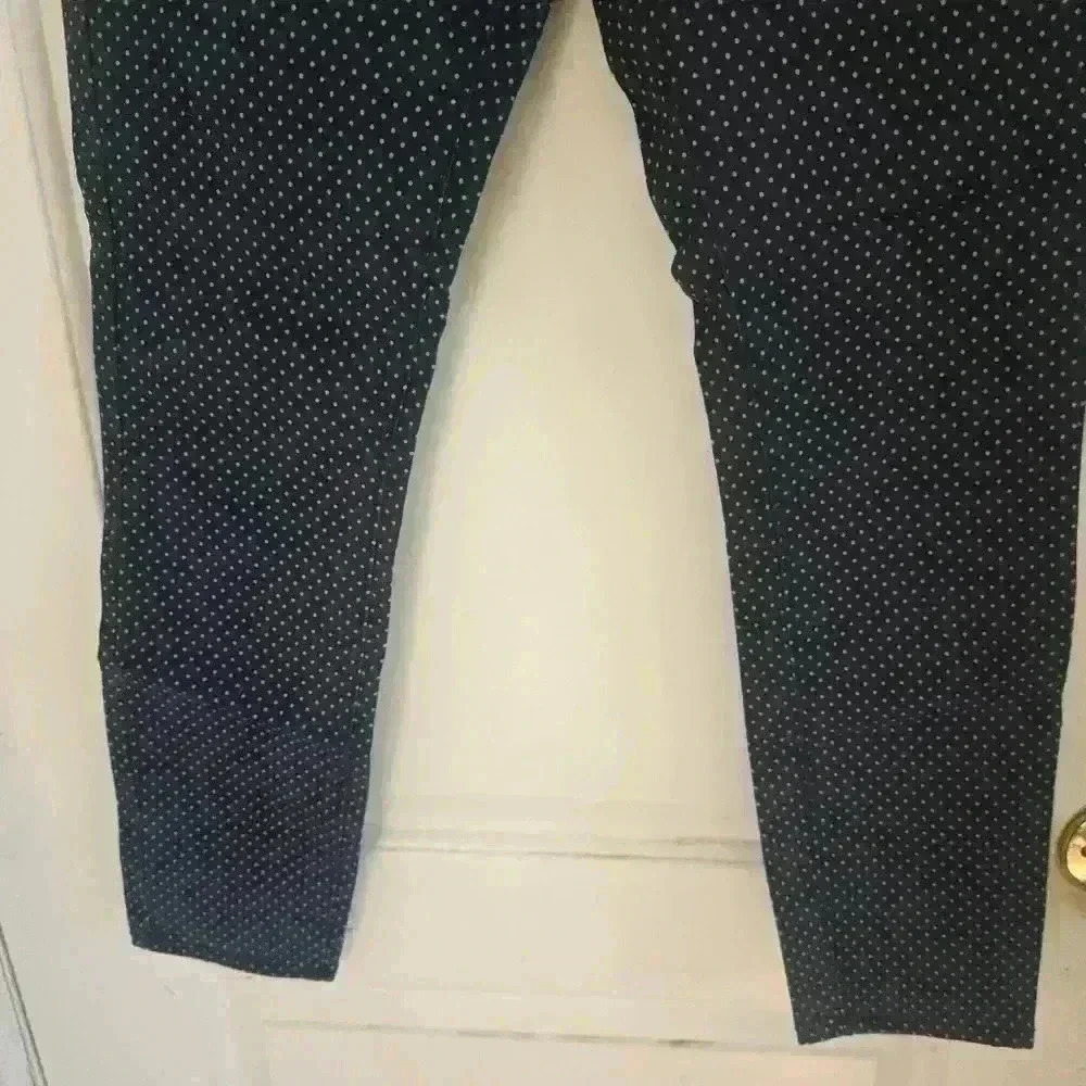 P7426 the rock star old navy blue polka dot skinny size 26in - Picture 3 of 8